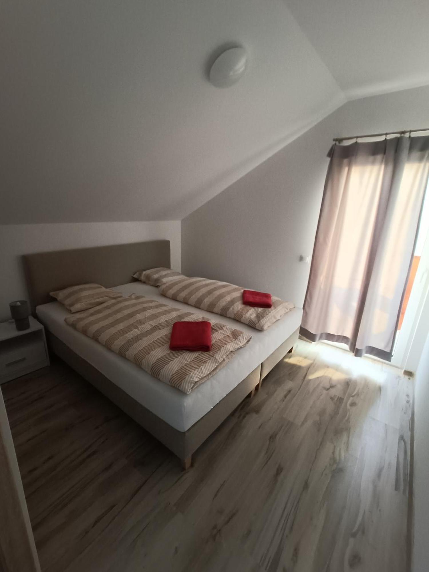Apartamenty Kwiat Jabloni Mikołajki Esterno foto